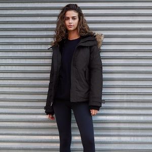 Aritzia TNA l Summit Short Parka Black Warm Windbreaker Jacket Lined Cozy